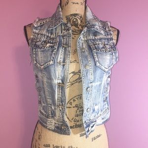 Adorable jean vest
